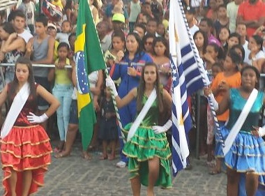 DESFILE 02