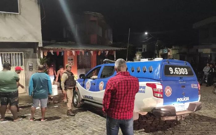 Bar é atingido por incêndio em Ibicaraí, no sul da Bahia