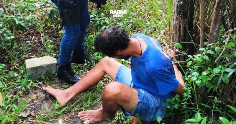 Policiais encontraram a vítima amarrada a uma árvore