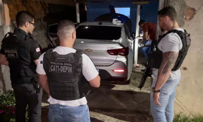 Veículo estava escondido em uma garagem - Foto: Divulgação | Polícia Civil