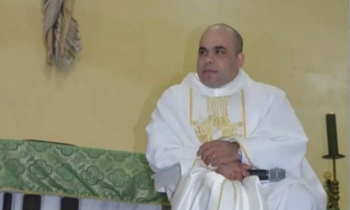 O padre José Fernando Moreira Santos está desaparecido.