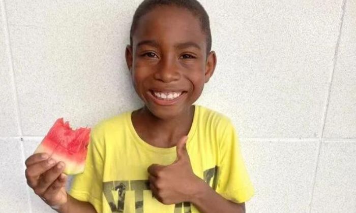Menino de 7 anos morre após ser esfaqueado pelo padrasto em Salvador