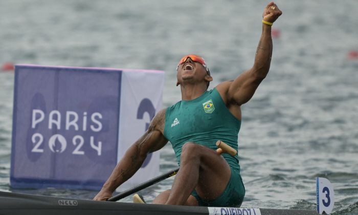 Isaquias Queiroz é prata no C1 1000m na Olimpíada de Paris