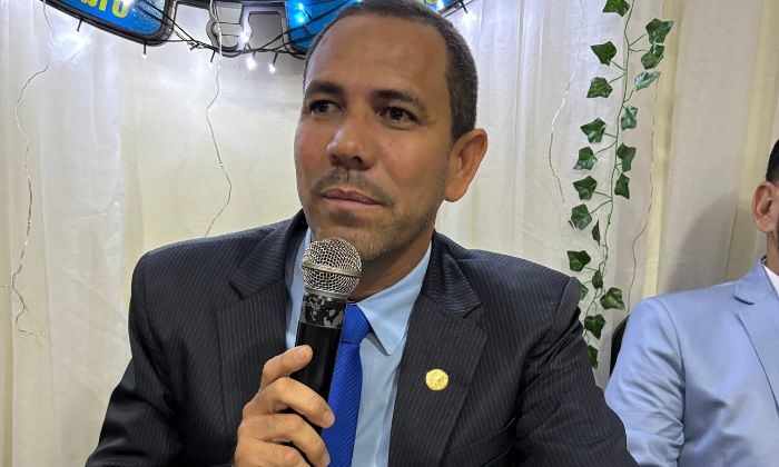 Ricardo Carneiro é eleito presidente da Câmara de Vereadores.