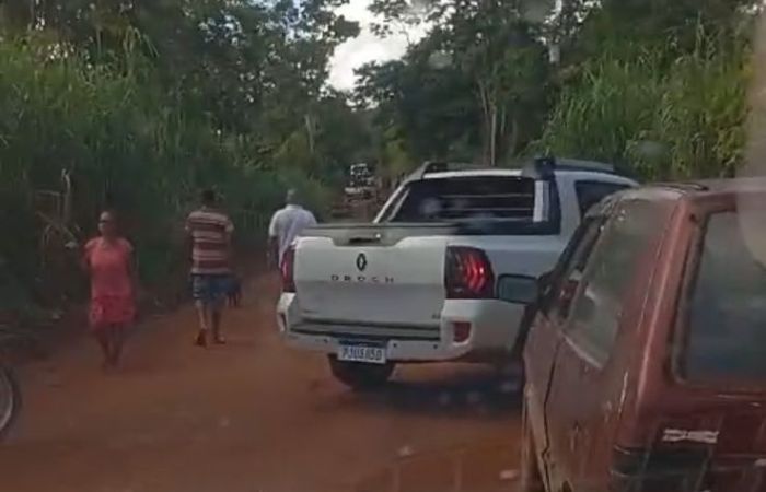 Moradores bloqueiam BR-030 em protesto contra falta de energia na zona rural de Maraú