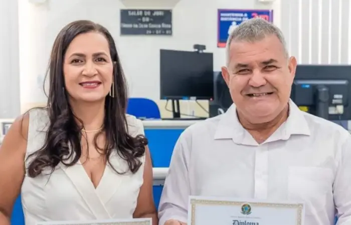 Erica Brito e Ueliton Valdir, ambos do Avante.