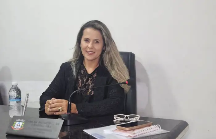 Thaise Andrade (Avante)