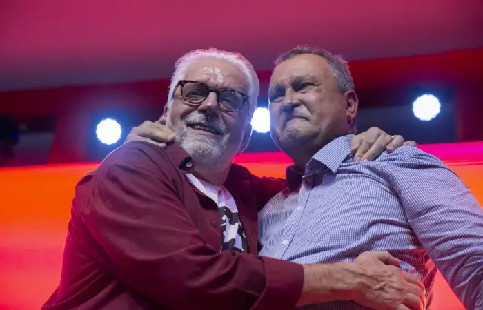 Os ex-governadores Jaques Wagner (PT) e Rui Costa (PT)